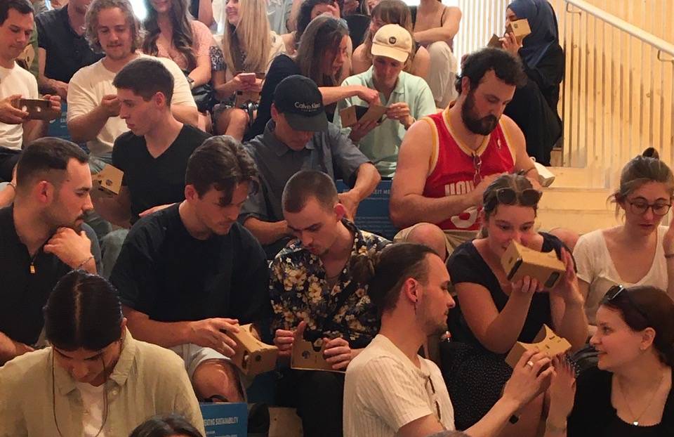 NEXT500 Pavillon: Architekturstudierende blicken in virtuelle Realitäten