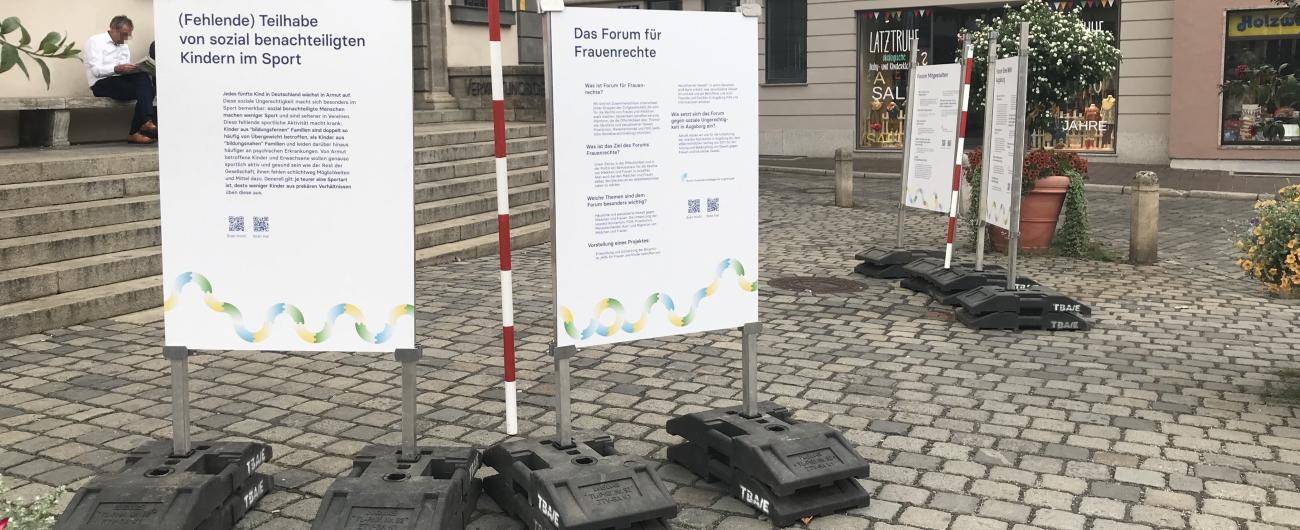 Solidaritätswelle-Schilder Solidaritätswelle-Schilder