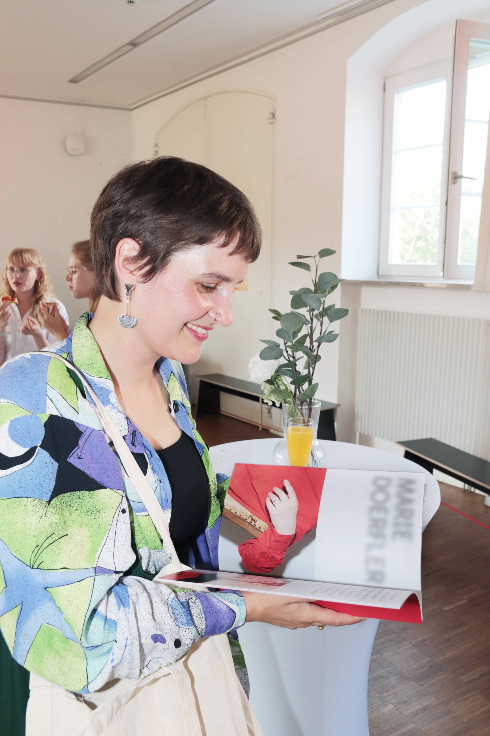 Marie Doerflers erster Blick ins Heft Marie Doerflers erster Blick ins Heft