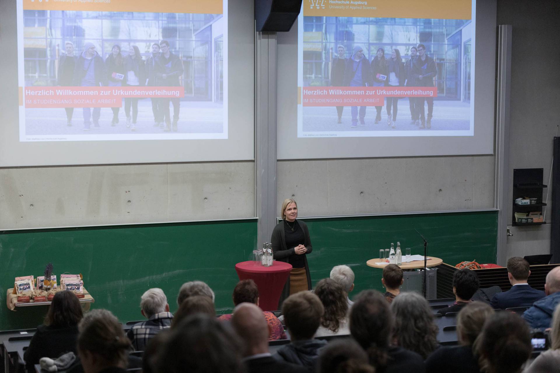 Soziale Arbeit: Erste Absolvent:innen verabschiedet. Foto: Matthias Leo