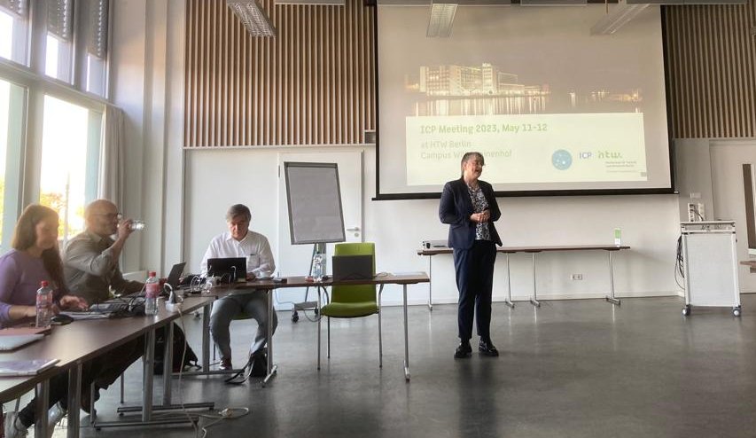 Meeting Opening by President  Prof. Jillaine Farrar 