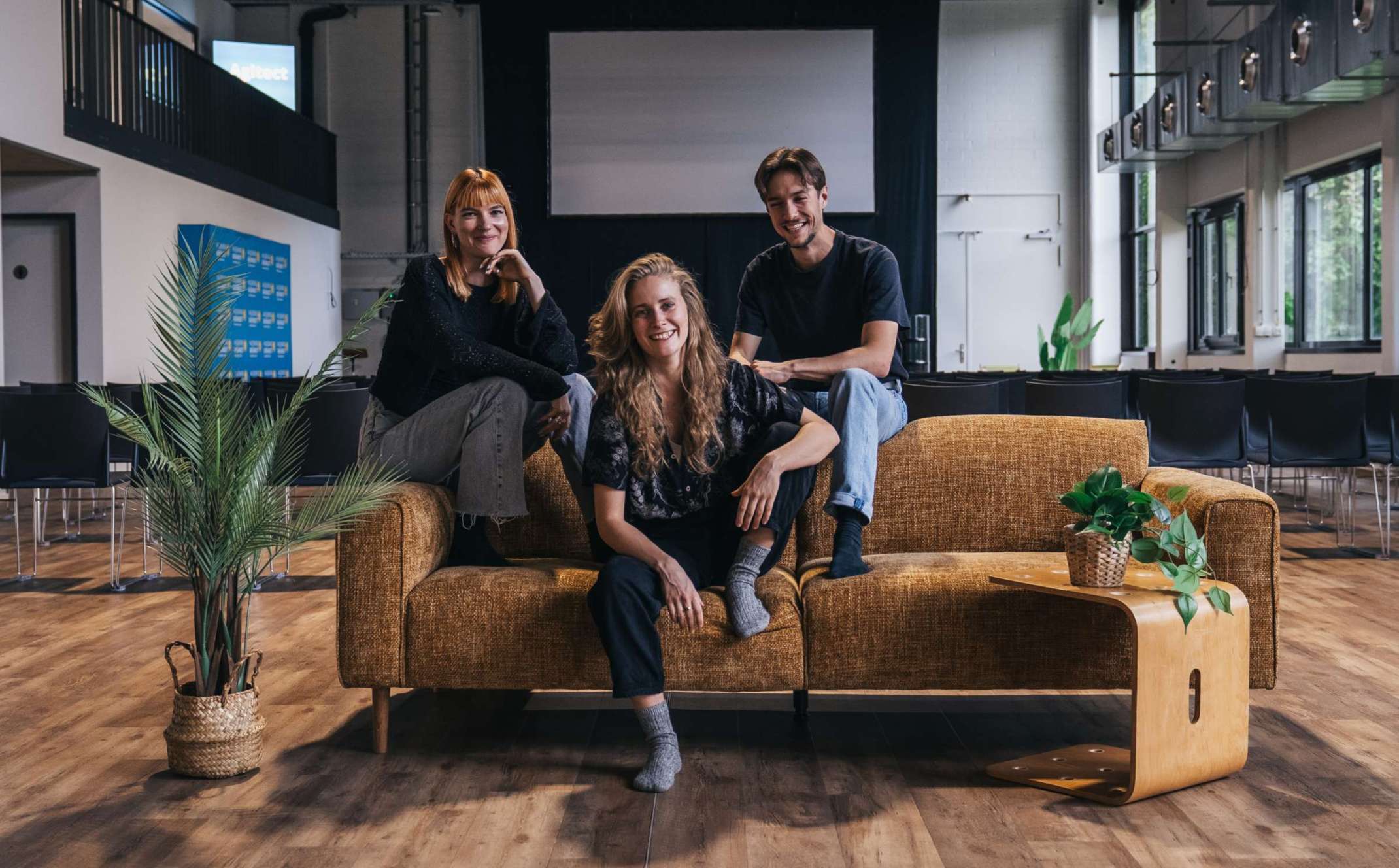 Team änny v l. Alexandra Hanisch, Alina Gaidies und Jonas Blumreiter Team änny v l. Alexandra Hanisch, Alina Gaidies und Jonas Blumreiter