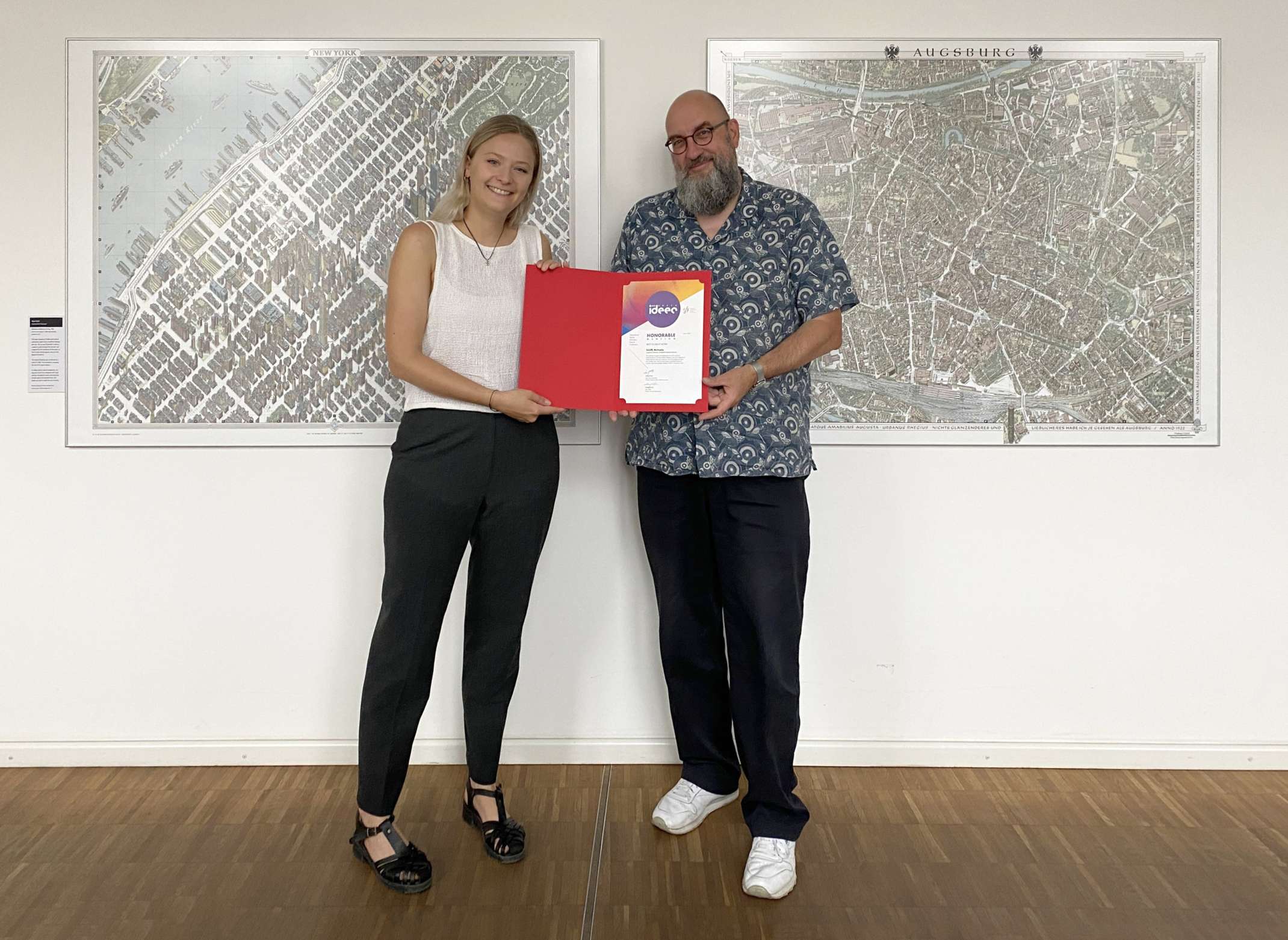 Michaela Schiffl (l.) und Prof. Michael Stoll 