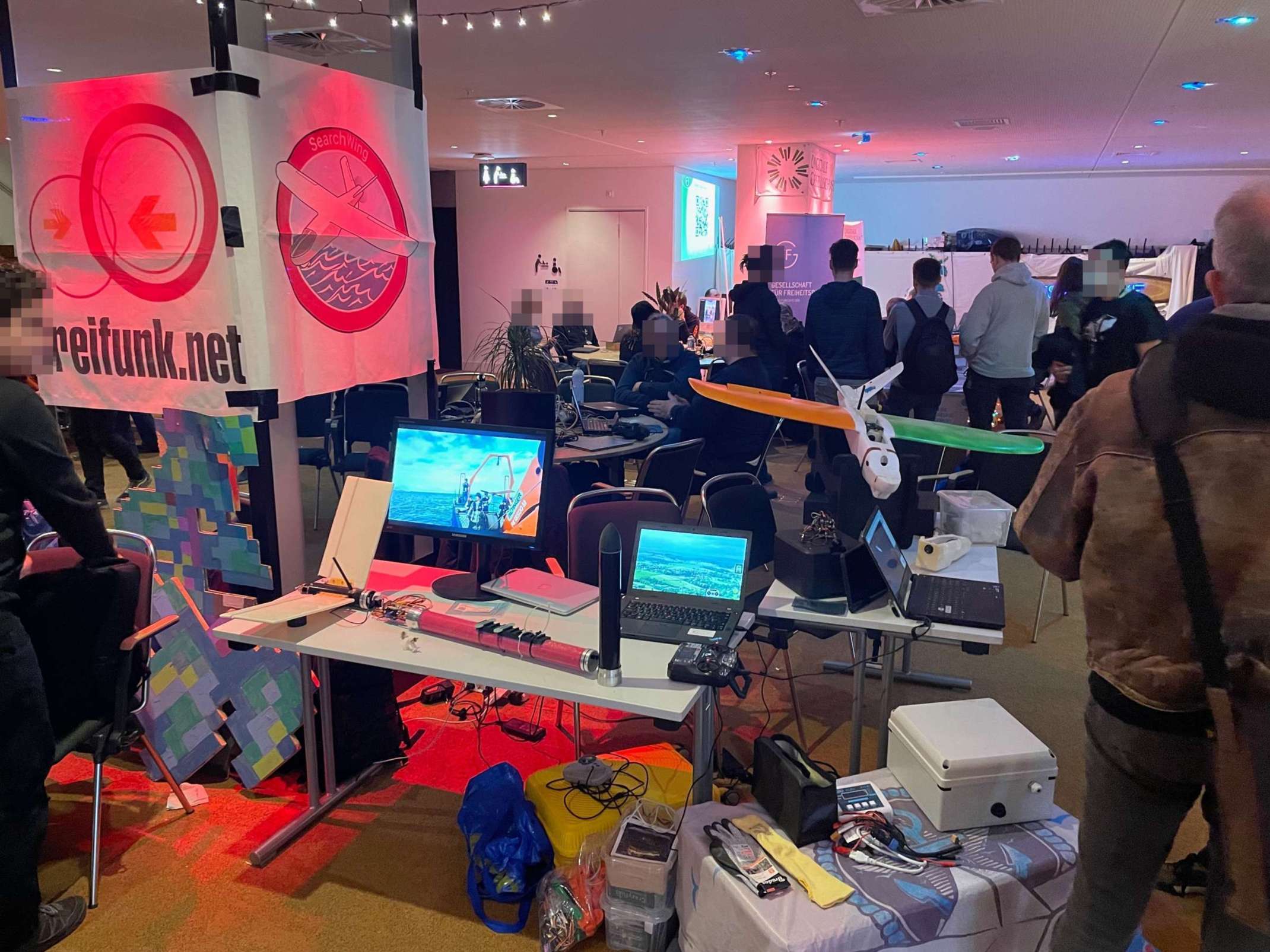 Assembly von SearchWing. Foto: Friedrich Beckmann