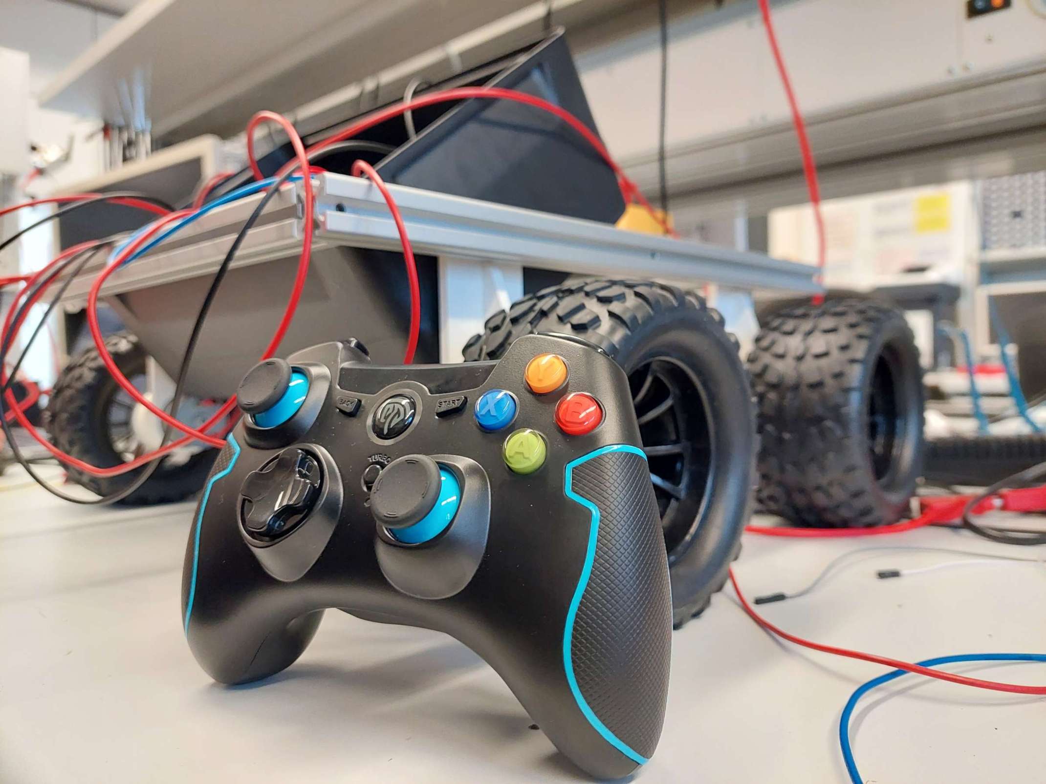 Rover mit Controller