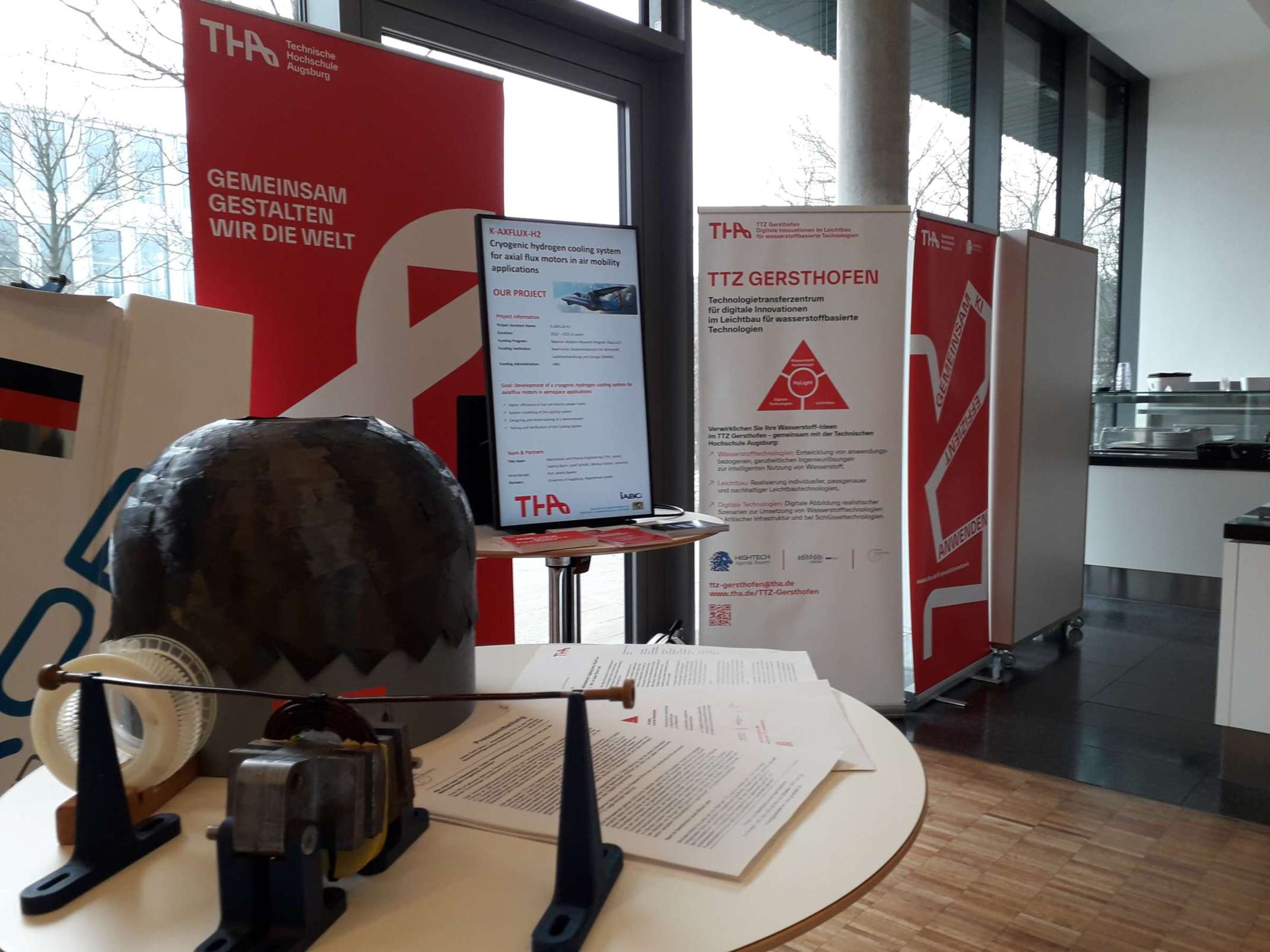 Der Messestand des TTZ Gersthofen auf der 3. Regionalen Zukunftskonferenz Wasserstoff