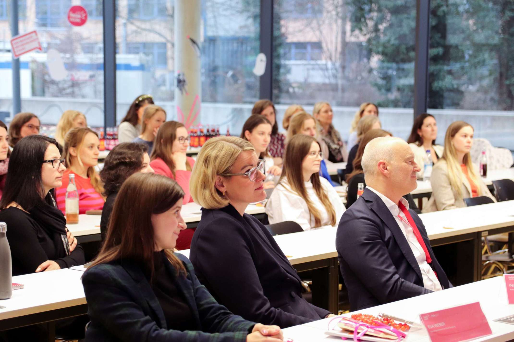 OB Eva Weber und THA Präsident Prof. Dr. Gordon Thomas Rohrmair