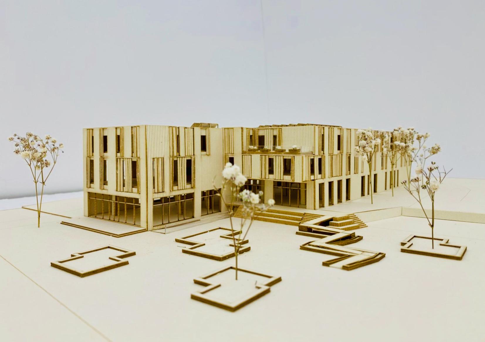 Sandy Pfaff: AUX-HYBRID