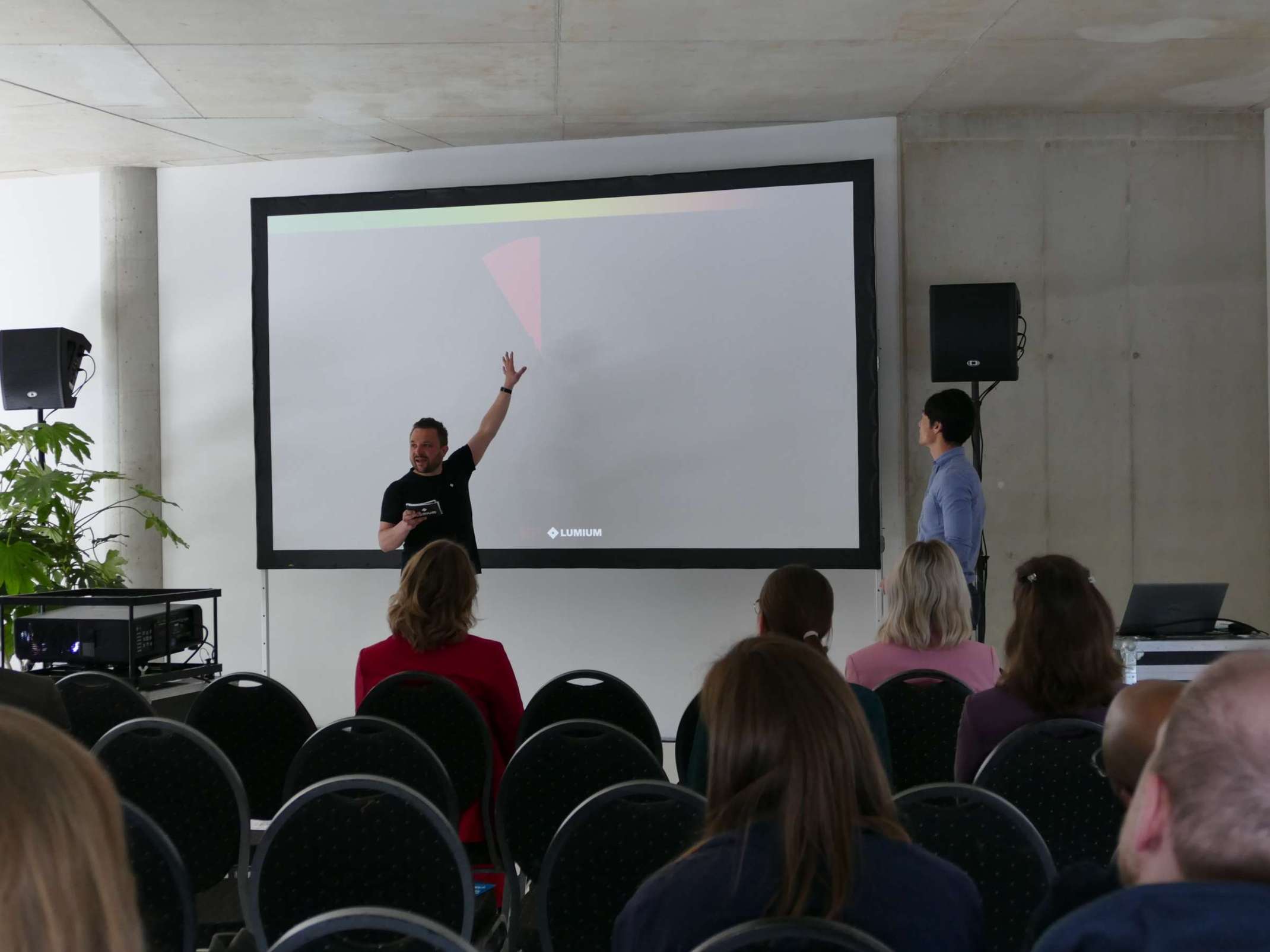 ttk25: Lukas Karwan, Lumium GmbH, erläutert DaTeam-VR