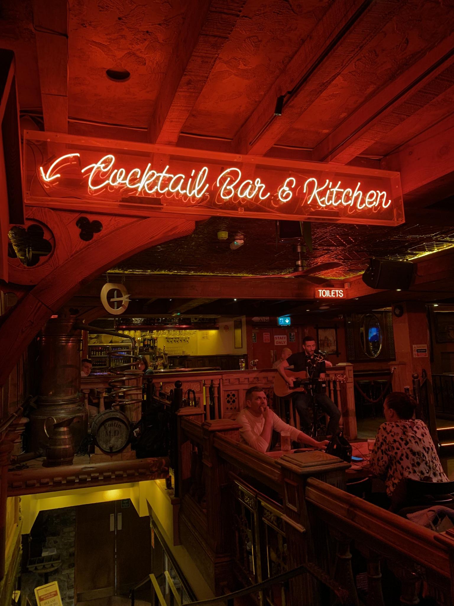 Galway The Quays Pub