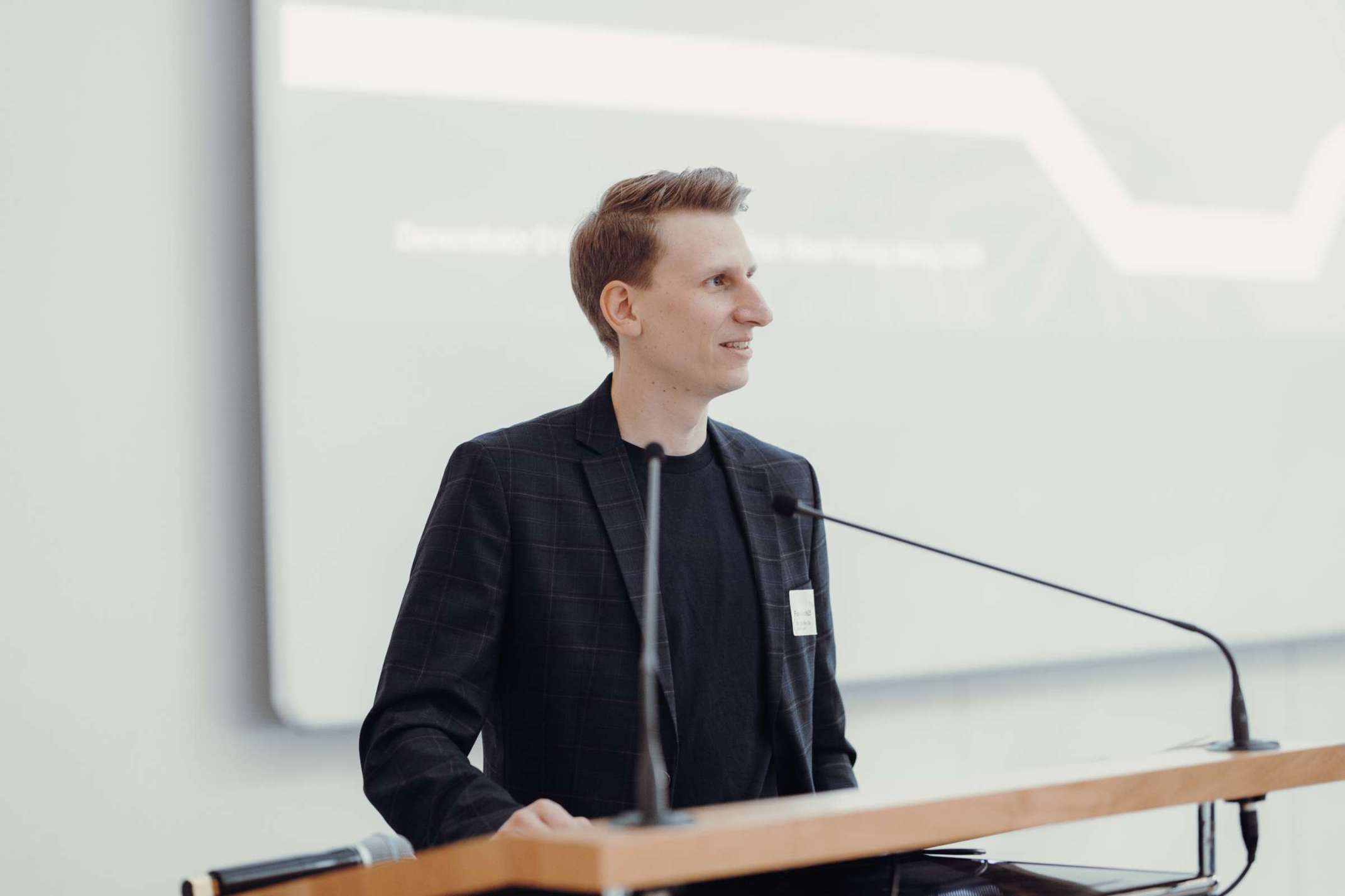 Dr. Steffen Dix, Head of Material and Testing, seele GmbH, Gersthofen. Foto: Matthias Leo.
