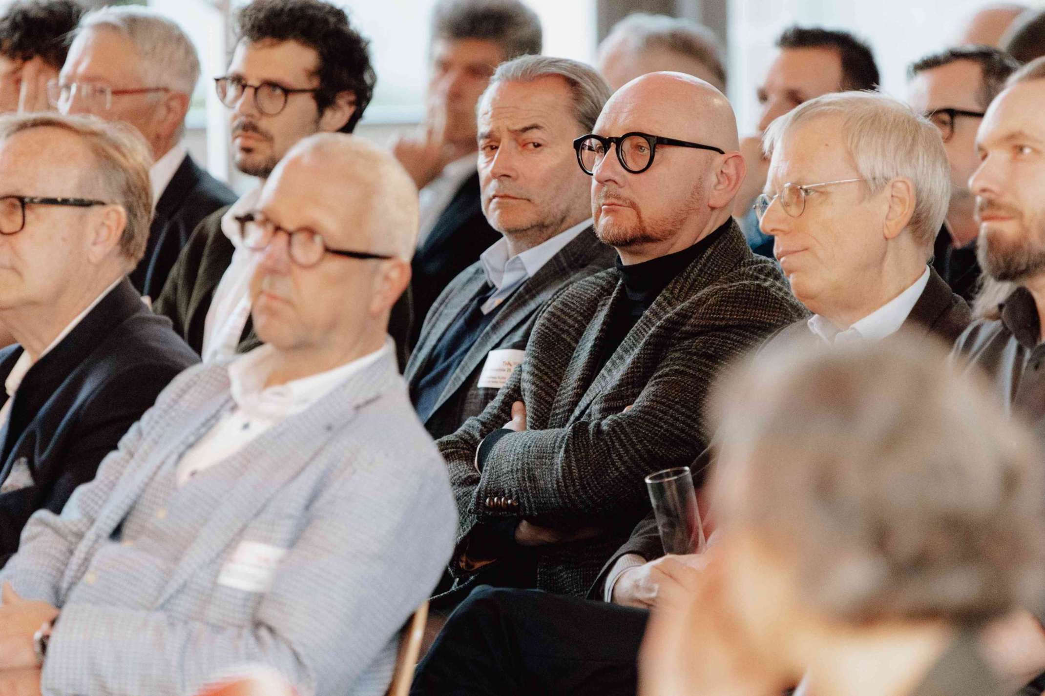 Tagungsgäste Bau + Immobilie 25. Foto: Matthias Leo.