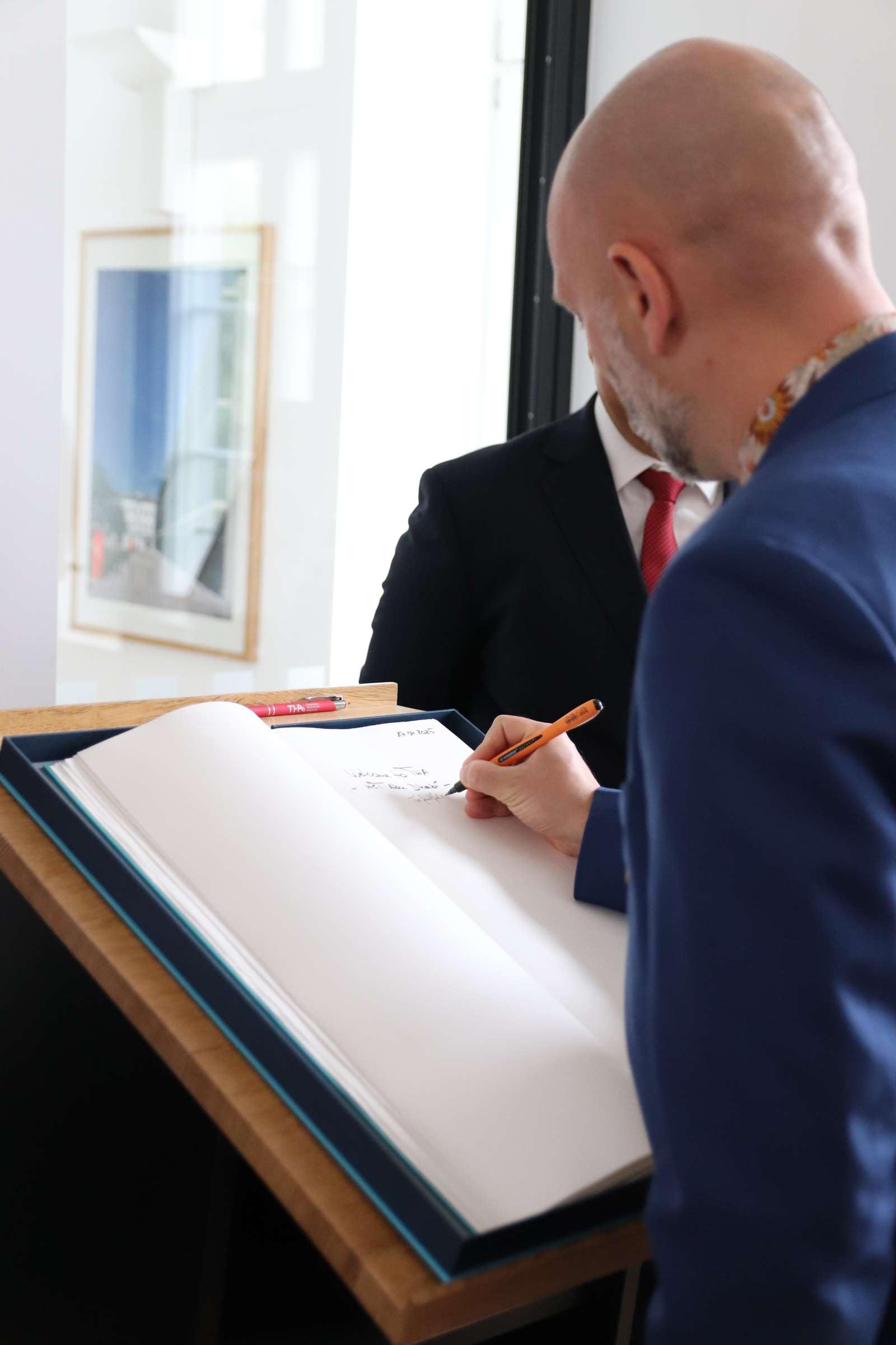 Eintrag im Gästebuch.