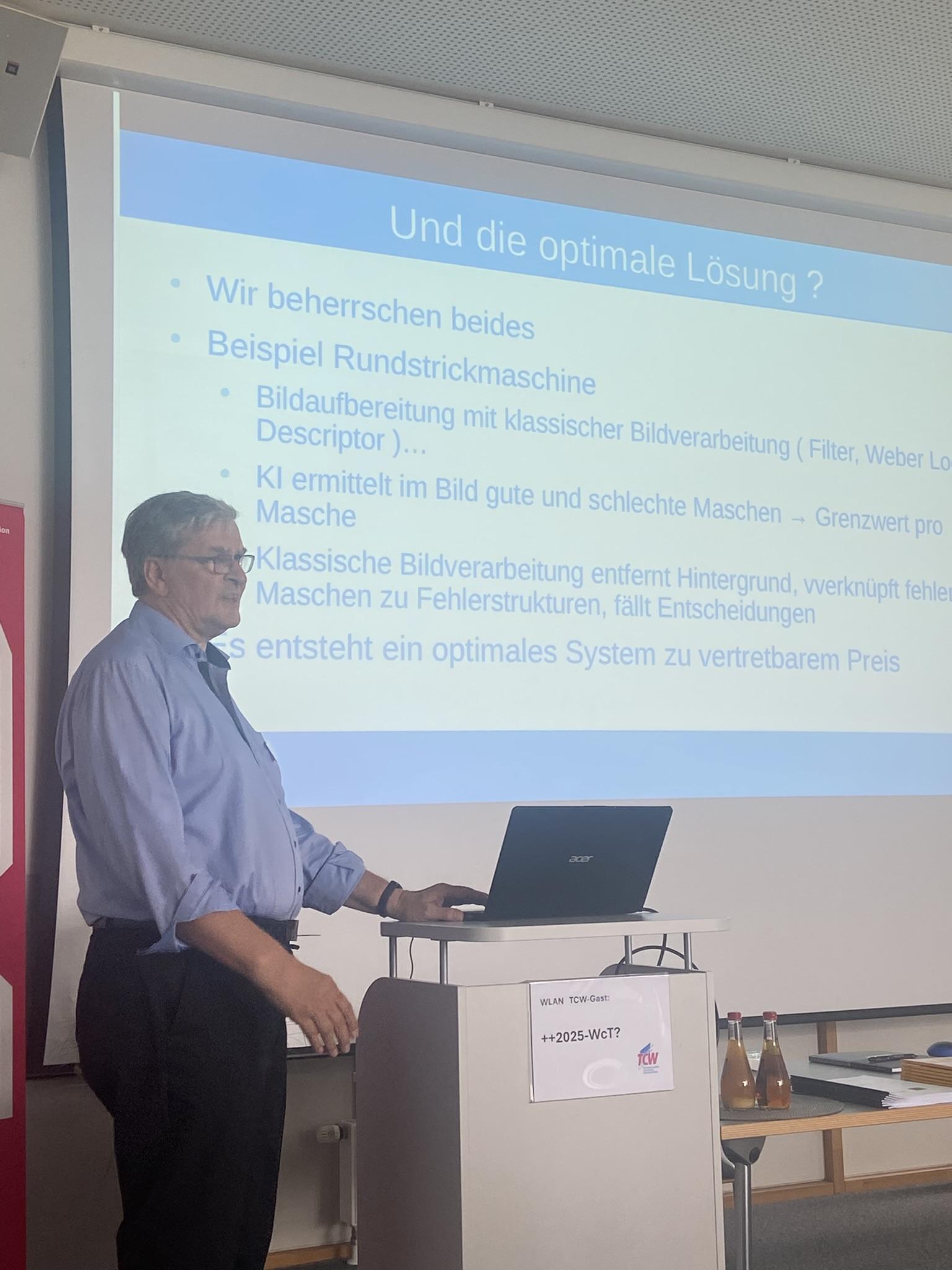 Referent Karl-Ludwig Schinner (opdi-tex GmbH) während seinem Vortrag