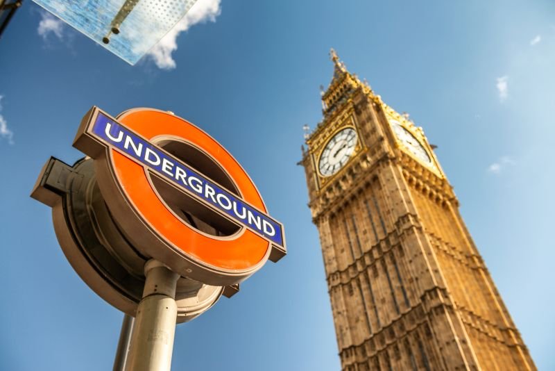 Big Ben und aus Froschperspektive