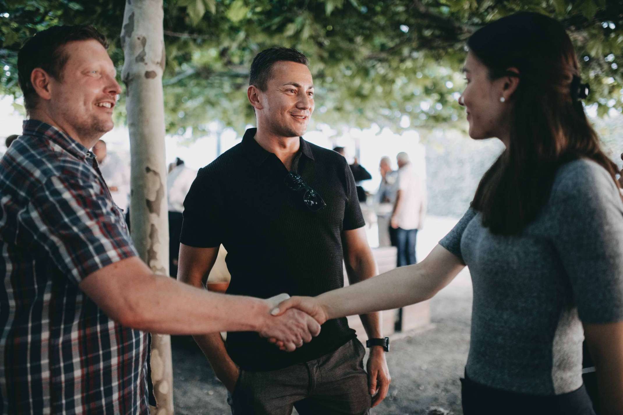 12_Begegnung und Austausch beim IBI-Sommerfest. Foto: Matthias Leo