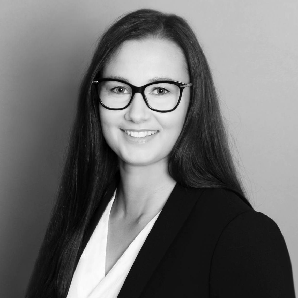 Carina Holzmann - Alumna - Weiterbildung - Master IT-Projekt- und Prozessmanagement - berufsbegleitend - Hochschule Augsburg