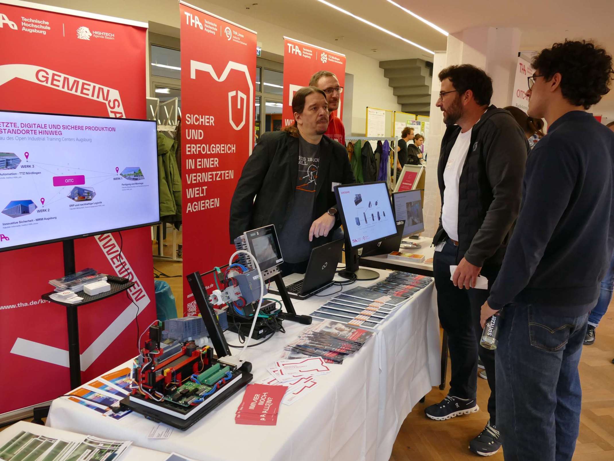 #TddP2025: Beratung zu Cybersecurity gibt es im OITC Werk 2 und am THA_innos - dem Institut für innovative Sicherheit der Technischen Hochschule Augsburg 