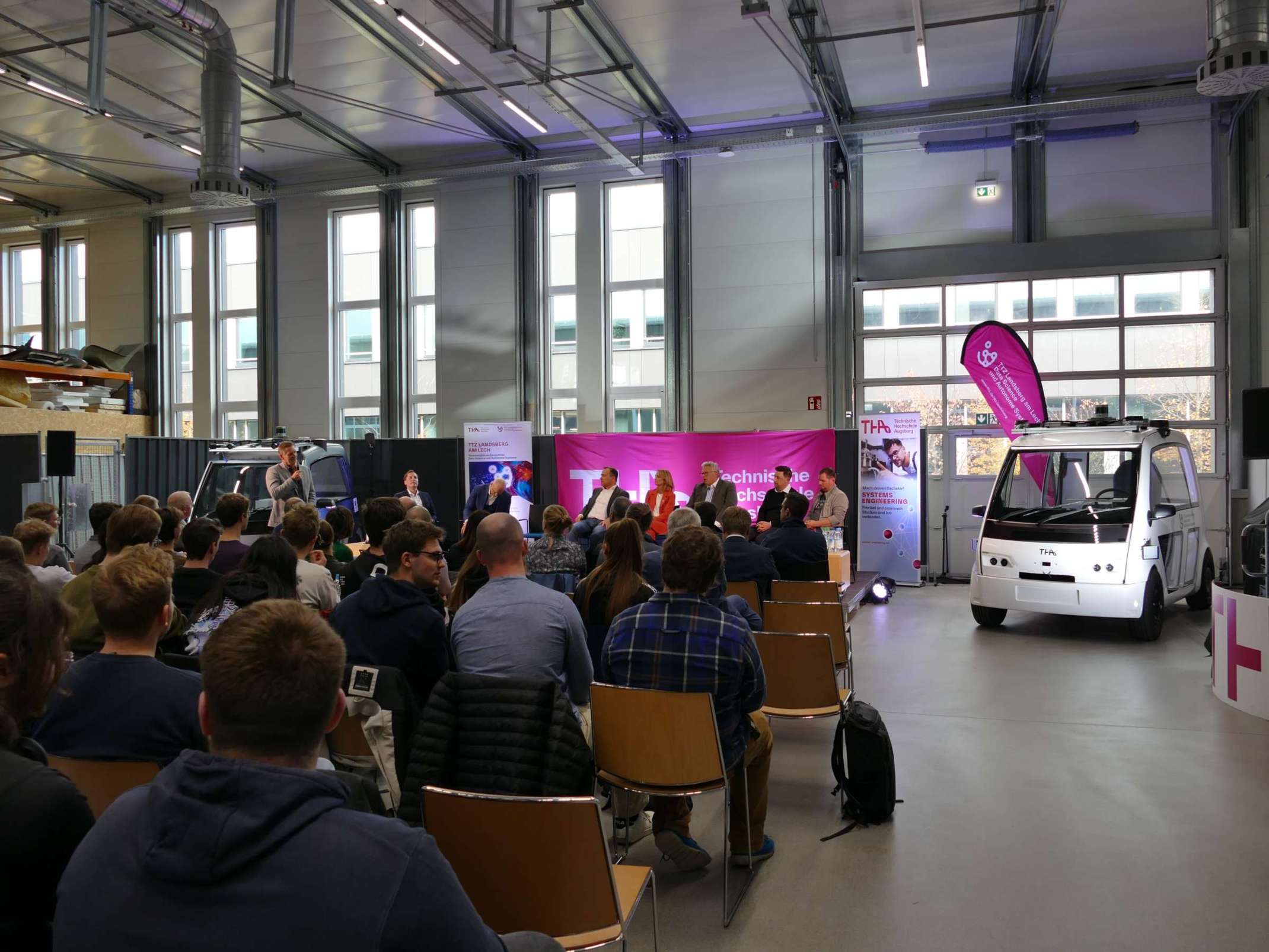 Studienstart am TTZ Landsberg am Lech: Prof. Dr.-Ing. Carsten Markgraf, wissenschaftlicher Leiter des TTZ