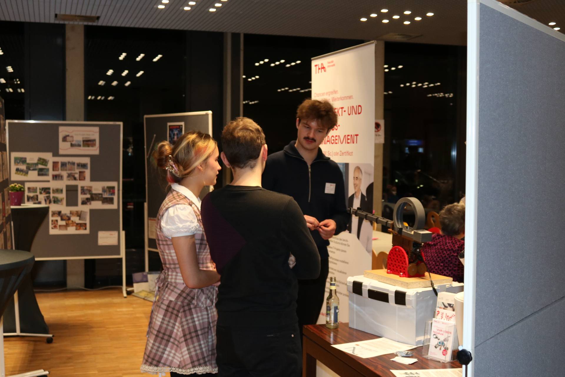 Impressionen von unserer Ausstellung in der Mensa