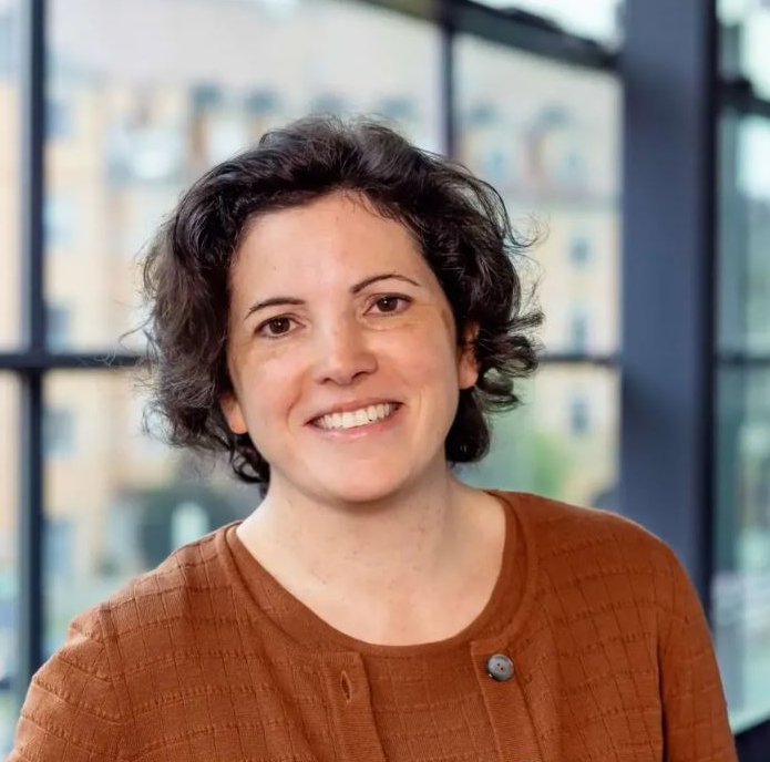 Prof. Dr. Claudia Reuter Prof. Dr. Claudia Reuter