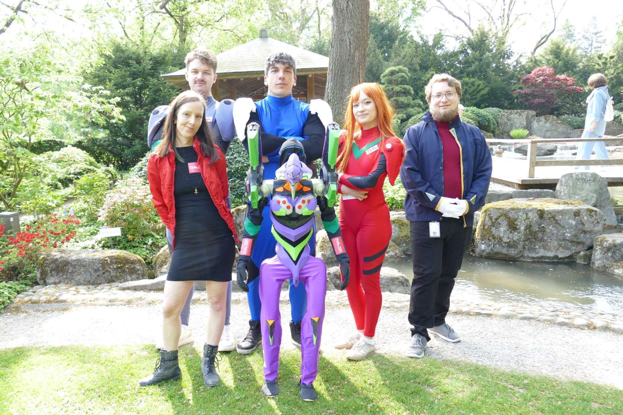 THA Cosplay Gruppe beim Japanischen Frühlingsfest im Botanischen Garten THA Cosplay Gruppe beim Japanischen Frühlingsfest im Botanischen Garten