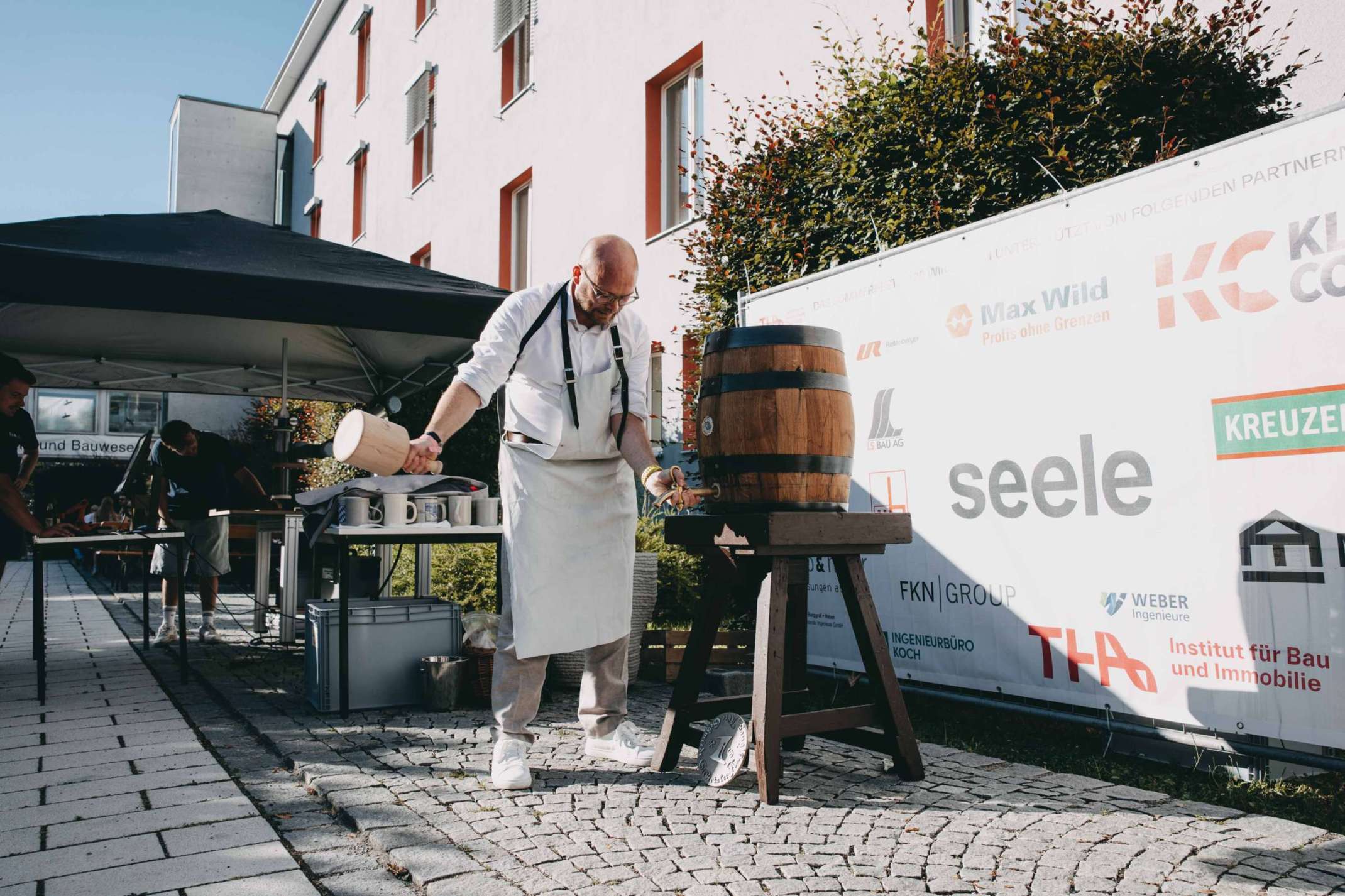 Sommerfest Fakultät für Architektur und Bauwesen Sommerfest Fakultät für Architektur und Bauwesen